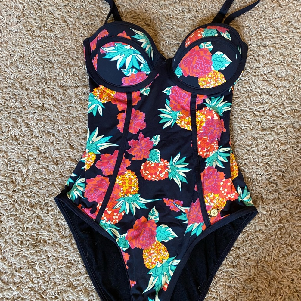 Sun Seeker Pineapple one piece